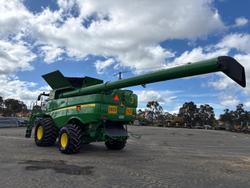 2019 John Deere S790 Green