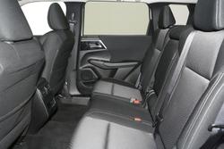 2024 Mitsubishi Outlander LS