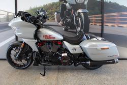 2025 Harley-davidson FLTRXSTSE CVO RD GLIDE ST 121