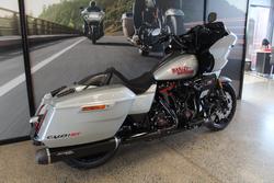 2025 Harley-davidson FLTRXSTSE CVO RD GLIDE ST 121