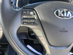 2015 KIA CERATO S