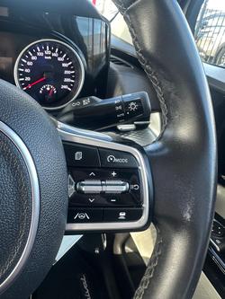 2022 Kia Carnival Si