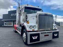 Western Star 4864FXB 40