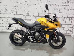 Triumph Tiger Sport 800