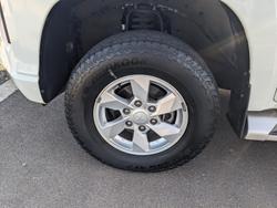 2022 Mitsubishi Triton GLX+