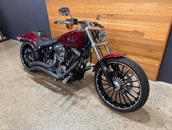 2017 Harley-davidson FXSB SOFTAIL BREAKOUT Red