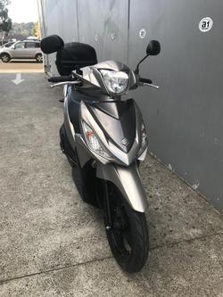 2015 Suzuki
Address 110 (UK110NE)