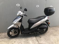 2015 Suzuki
Address 110 (UK110NE)