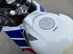 2015 Honda CBR300R