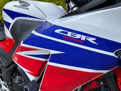 2015 Honda CBR300R