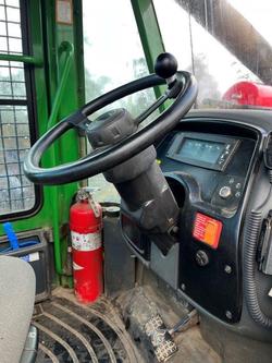 2011 John Deere 748H Green