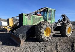 2011 John Deere 748H