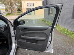 2008 Ford Focus CL LT Silver