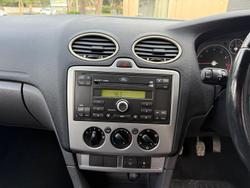 2008 Ford Focus CL LT Silver