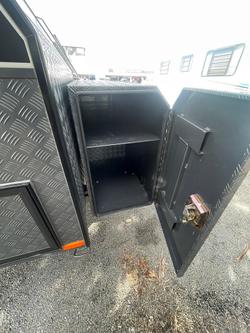 2023 Lotus Caravans Off Grid 23'3 Triple Bunk