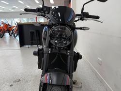 2026 Triumph 2026 Triumph 660CC Trident Triple Tribute FP BLUE/BLACK
