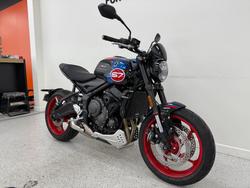 2026 Triumph 2026 Triumph 660CC Trident Triple Tribute FP BLUE/BLACK