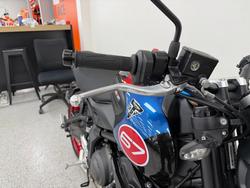 2026 Triumph 2026 Triumph 660CC Trident Triple Tribute FP BLUE/BLACK