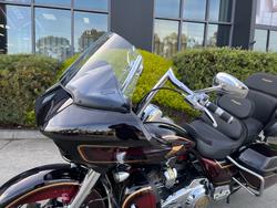 2023 HARLEY-DAVIDSON FLTRKSE CVO ROAD GLIDE LTD 117 Gold Dip
