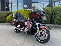 2023 HARLEY-DAVIDSON FLTRKSE CVO ROAD GLIDE LTD 117 Gold Dip