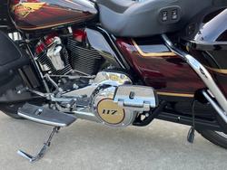 2023 HARLEY-DAVIDSON FLTRKSE CVO ROAD GLIDE LTD 117 Gold Dip