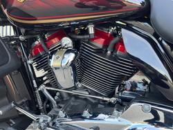 2023 HARLEY-DAVIDSON FLTRKSE CVO ROAD GLIDE LTD 117 Gold Dip