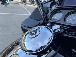 2023 HARLEY-DAVIDSON FLTRKSE CVO ROAD GLIDE LTD 117 Gold Dip