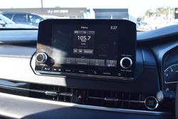 2024 Mitsubishi Outlander ES ZM MY24 White