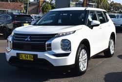 2024 Mitsubishi Outlander ES ZM MY24 White