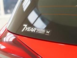 2025 Mahindra XUV700 AX7L