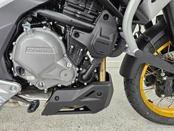 2025 CFMOTO MT White