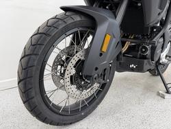2025 CFMOTO MT Black