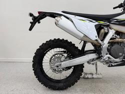 2026 Triumph 2026 Triumph 450CC TF 450-E Motocross BLACK/WHITE