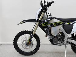 2026 Triumph 2026 Triumph 450CC TF 450-E Motocross BLACK/WHITE