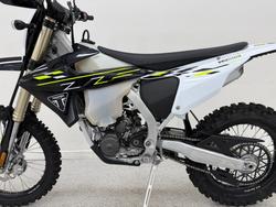 2026 Triumph 2026 Triumph 450CC TF 450-E Motocross BLACK/WHITE