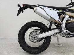 2026 Triumph 2026 Triumph 250CC TF 250-E Motocross BLACK/WHIT