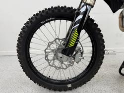 2024 Triumph TF 250-X BLACK/WHIT