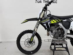 2024 Triumph TF 250-X BLACK/WHIT