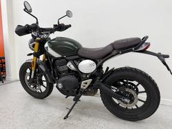 2025 Triumph 2025 Triumph 400CC SCRAMBLER 400 WHITE/GREEN