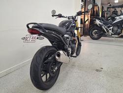2025 Triumph 2025 Triumph 400CC SPEED 400 Black