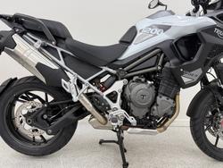 2026 Triumph TIGER 1200 GT PRO SNOWDONIA WHITE