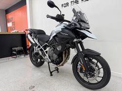2026 Triumph TIGER 1200 GT PRO SNOWDONIA WHITE