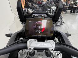 2026 Triumph TIGER 1200 GT PRO SNOWDONIA WHITE