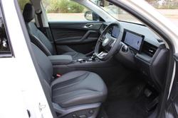 2025 MG HS Hybrid+ Essence