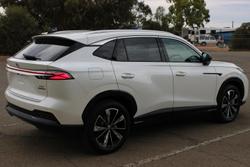 2025 MG HS Hybrid+ Essence