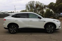 2025 MG HS Hybrid+ Essence