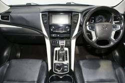 2017 Mitsubishi Pajero Sport Exceed