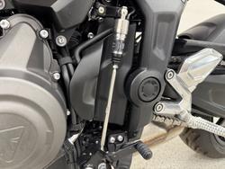 2025 Triumph TRIDENT 660 Yellow