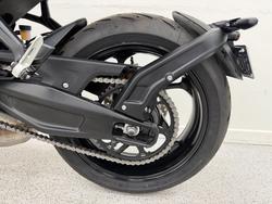 2025 Triumph TRIDENT 660 Yellow