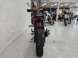 2025 Triumph SCRAMBLER 400 X CARNIVAL R